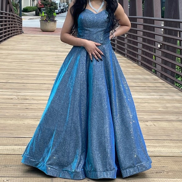 💎 PROM DRESS 💎 - Picture 1 of 8